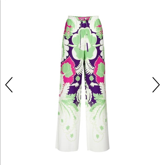 Valentino Garavani Pants - NWT $1,590 Valentino Garavani printed wide-leg trousers ,Size IT 42,US 6, ITALY
